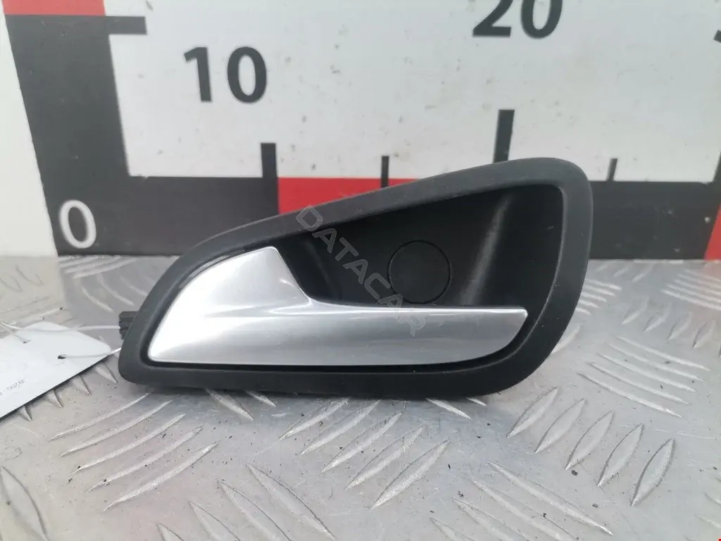 Ручка двери 1710982, 1746826, AM51U22601BDW