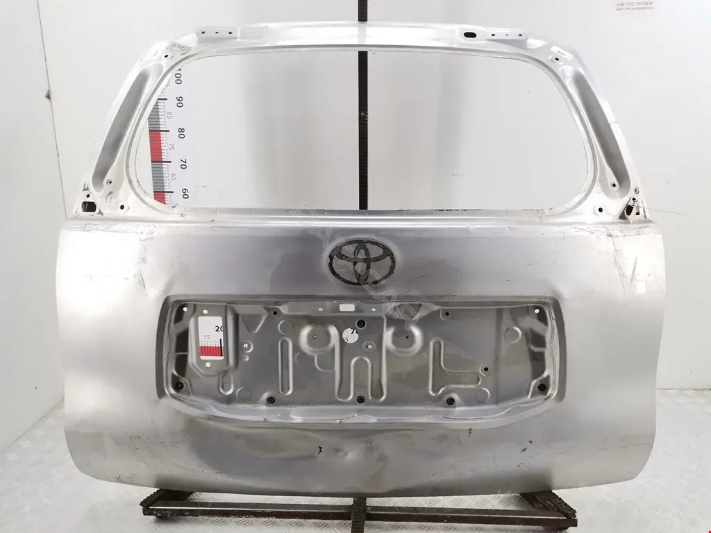 Крышка багажника 6700560F50, 6700560G20, 8222009