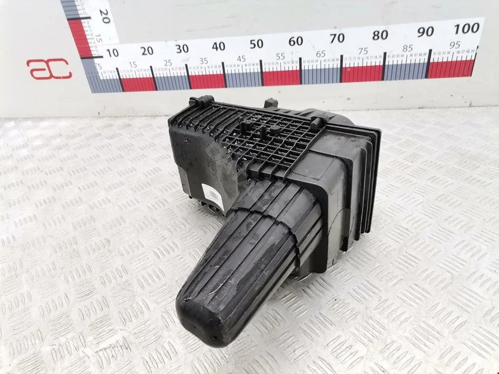 Корпус воздушного фильтра 1427G9, 9629040380