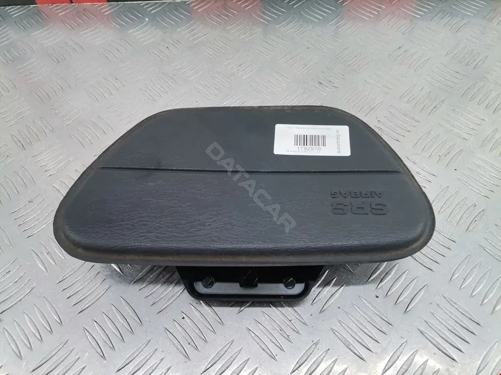 Подушка безопасности A1638600205