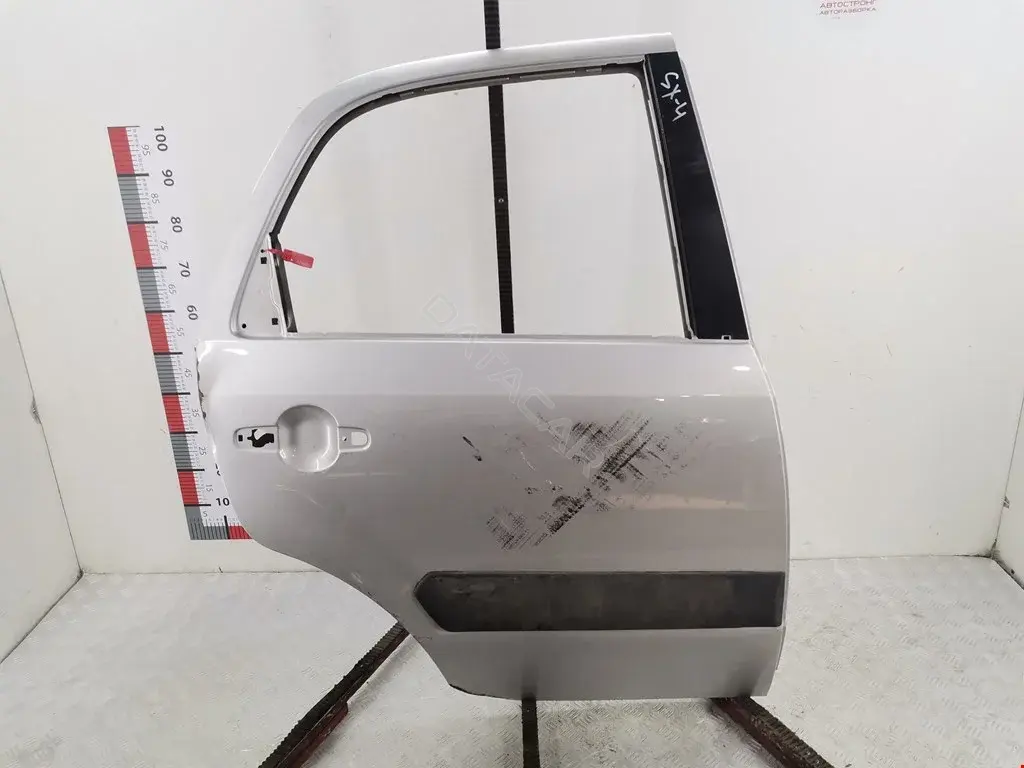 Дверь 6800379J00, 6800379J00000