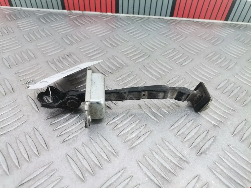 Ограничитель двери 82430JY00A