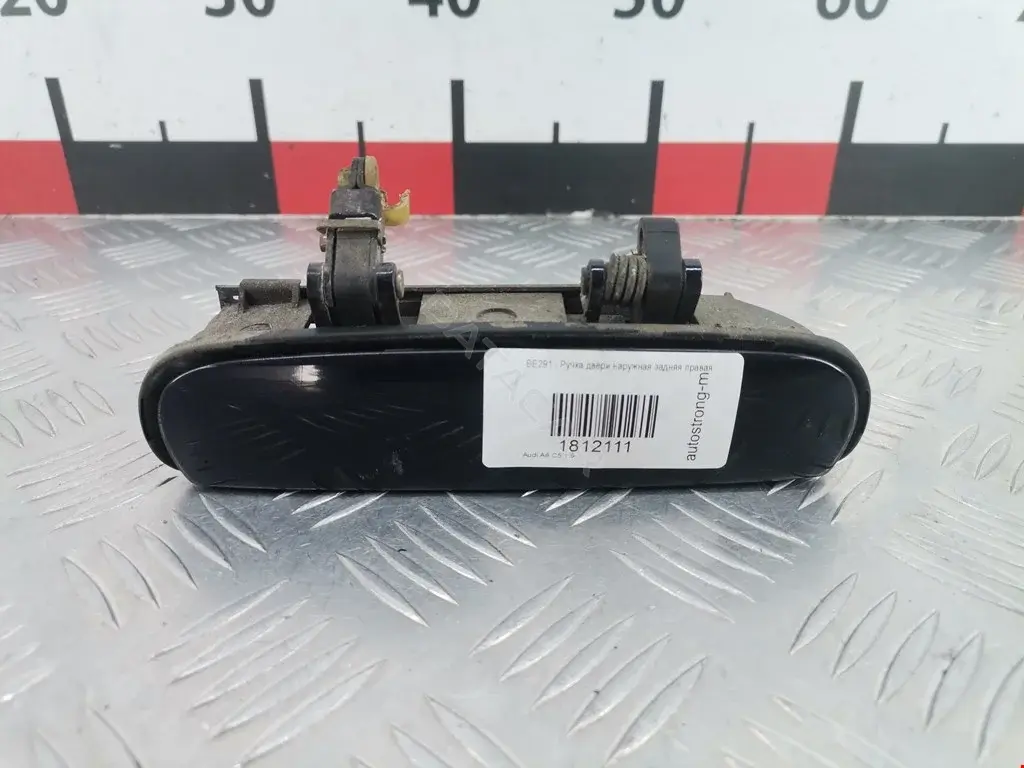 Ручка двери 3B0837886, 4B0839208