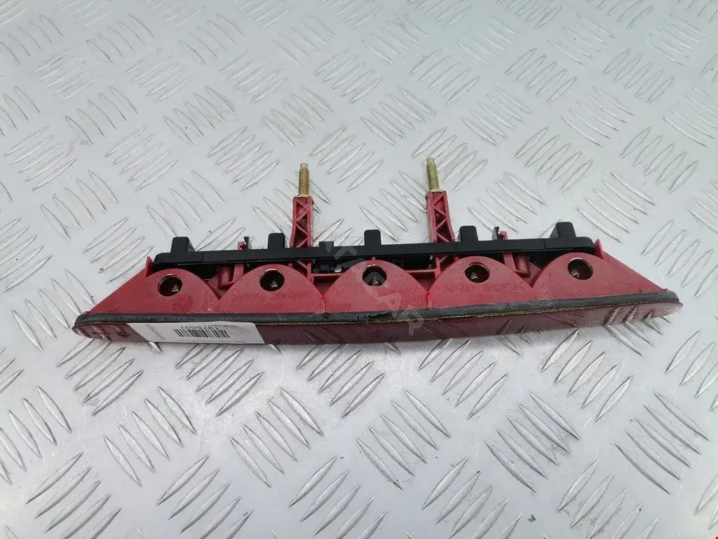 Фонарь стоп сигнала 6350A6