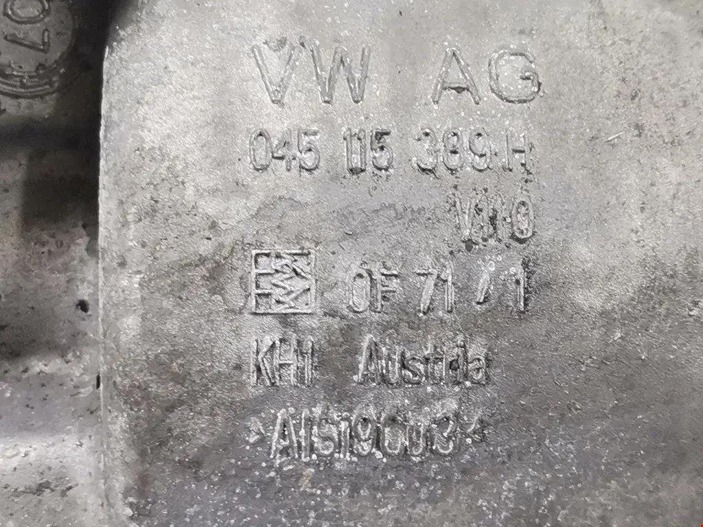 Корпус масляного фильтра 045115389H, 045115389K, BSP24984