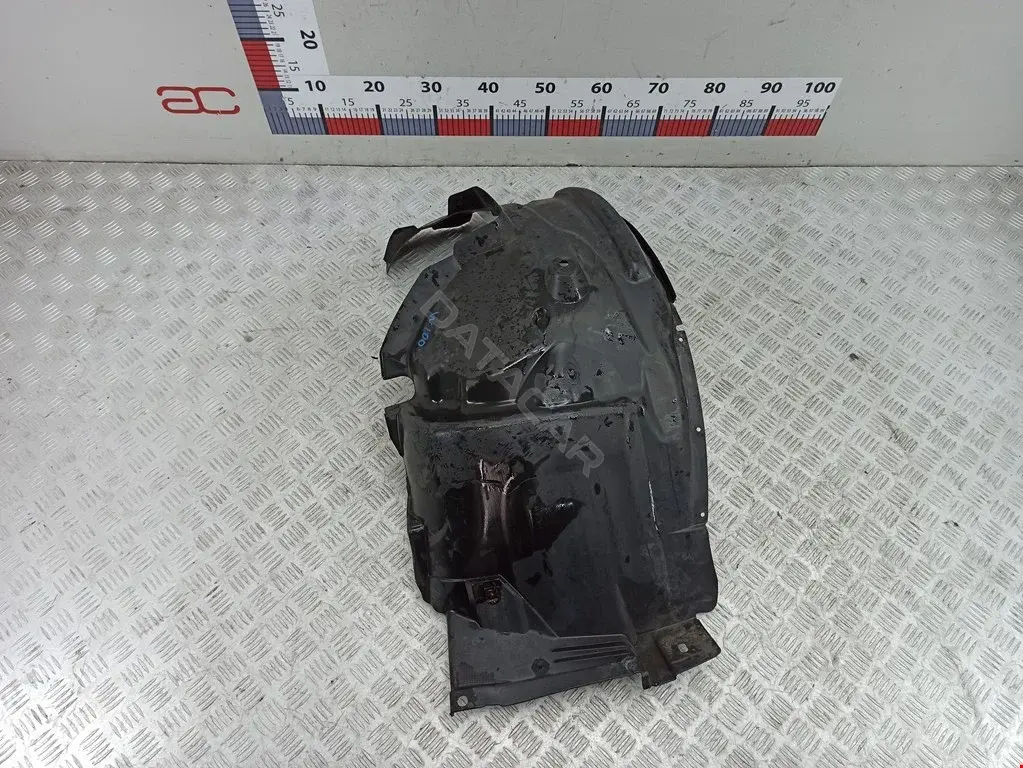 Подкрылок 0038011938, 0657436, 0862405