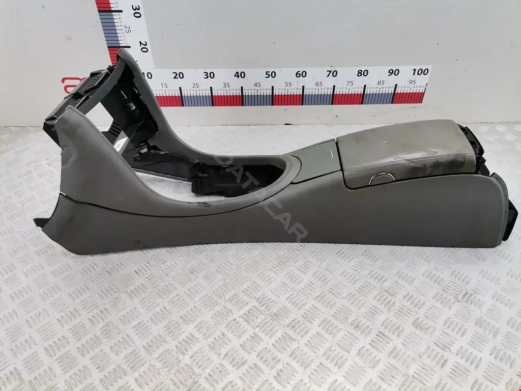 Подлокотник A2198609030
