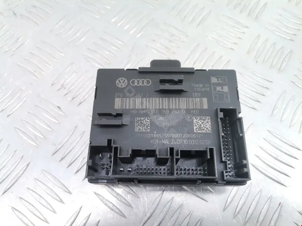 Блок комфорта 8T0959793G, 8T0959793N