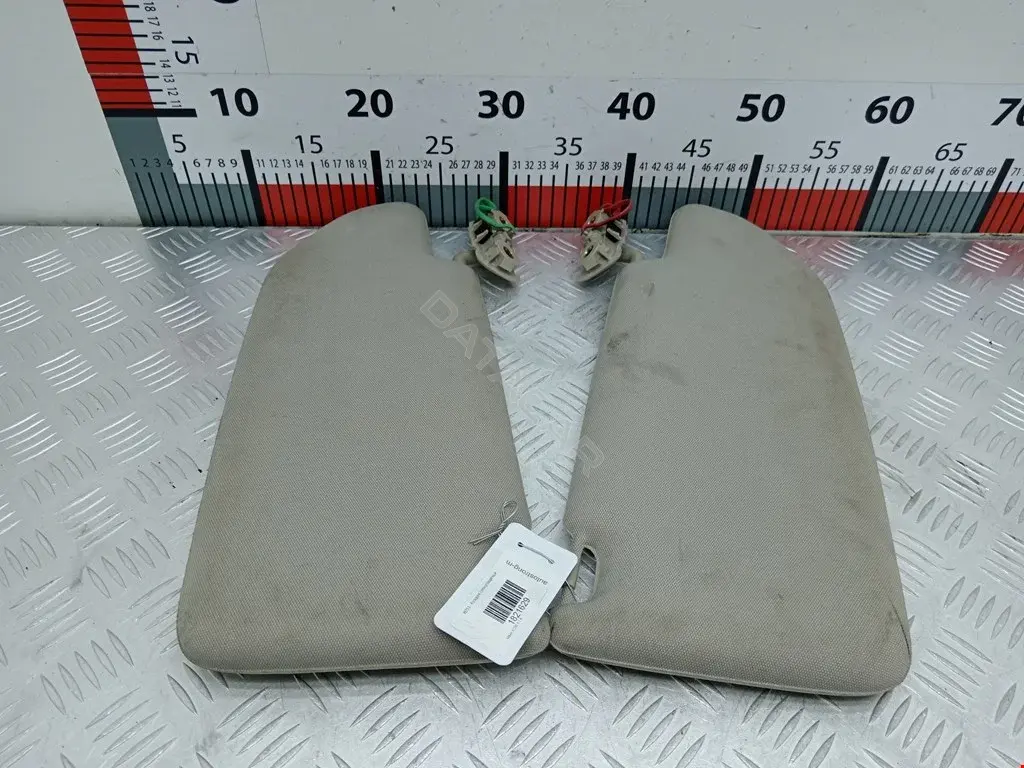 Козырек солнцезащитный 39985926