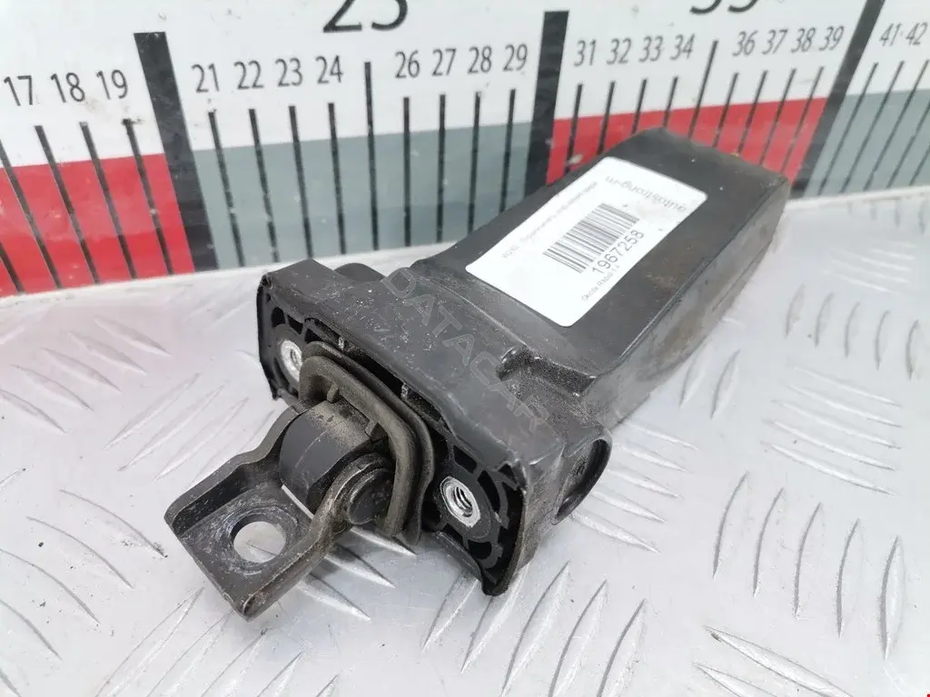 Ограничитель двери 5JA839249B, 5JA839249D, 5JA839249E