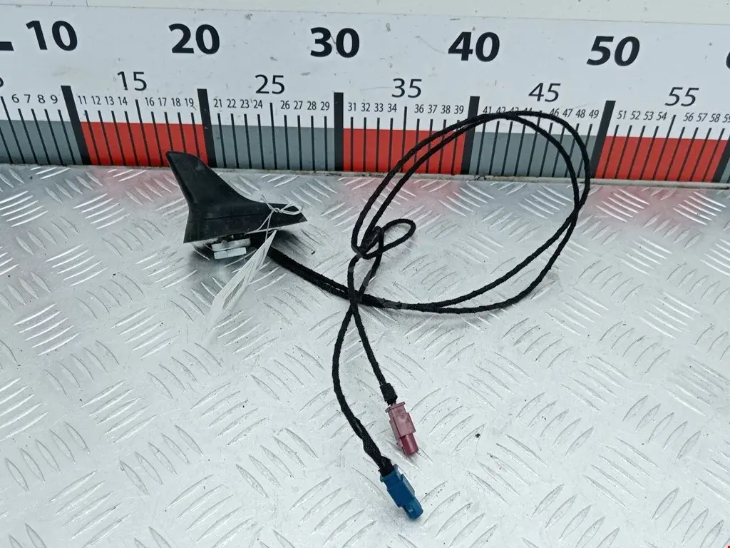 Антенна 4L0035503B, 4L0035503L
