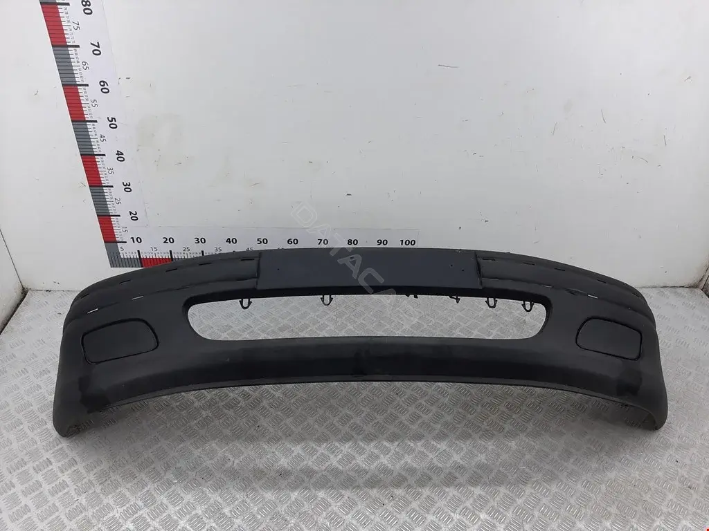 Передний бампер 7401G7