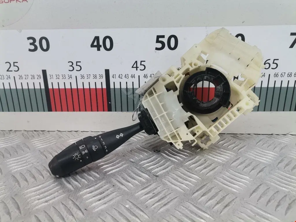 Переключатель подрулевой 8600A331XA