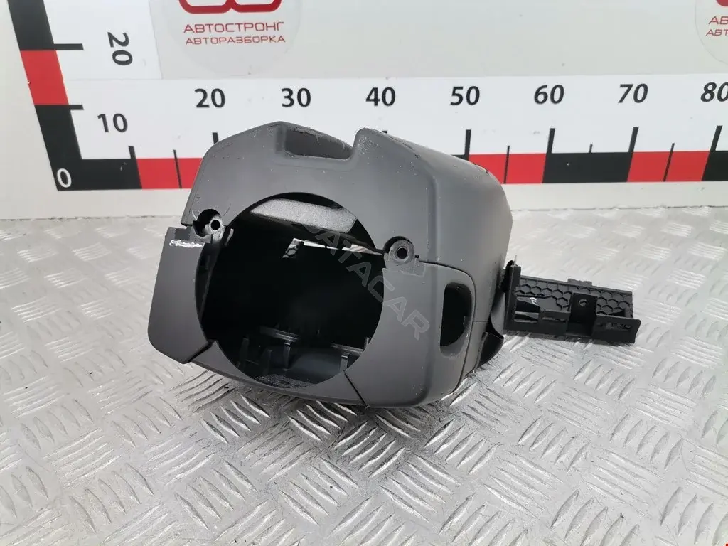 Кожух рулевой колонки 7L6953516