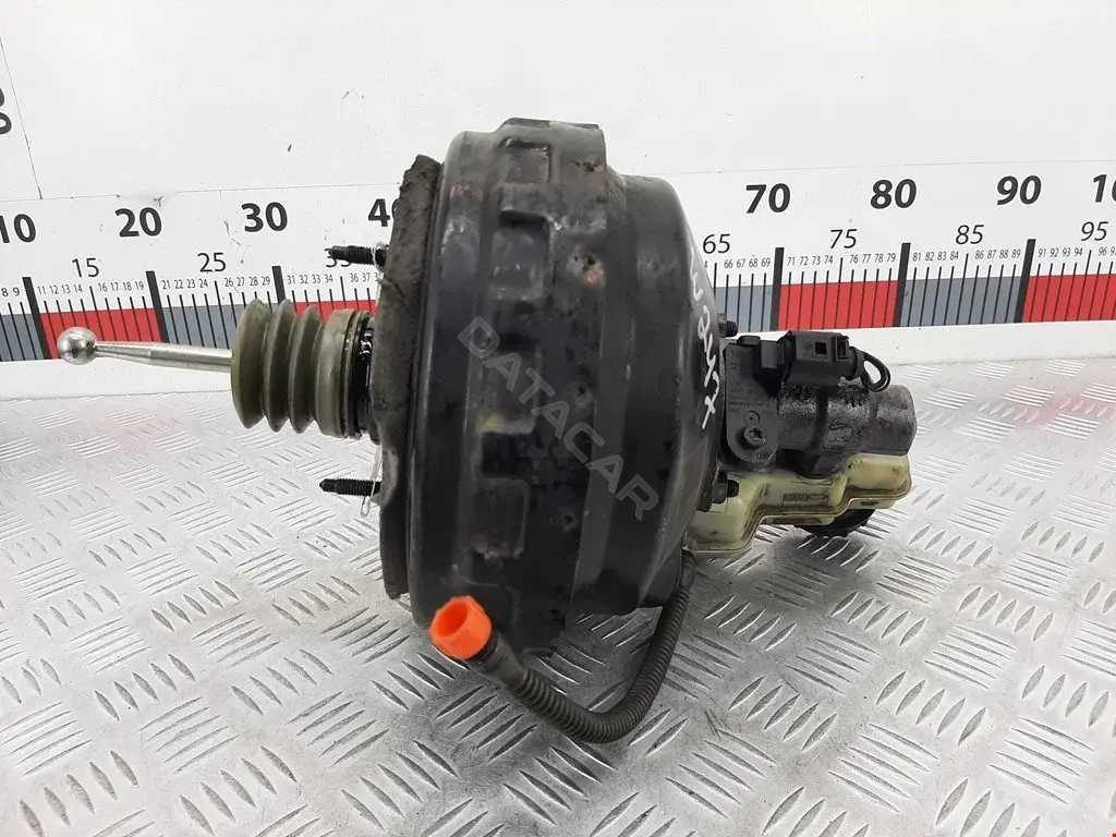 Вакуумный усилитель тормозов 6R2614105L, 6R2614106G