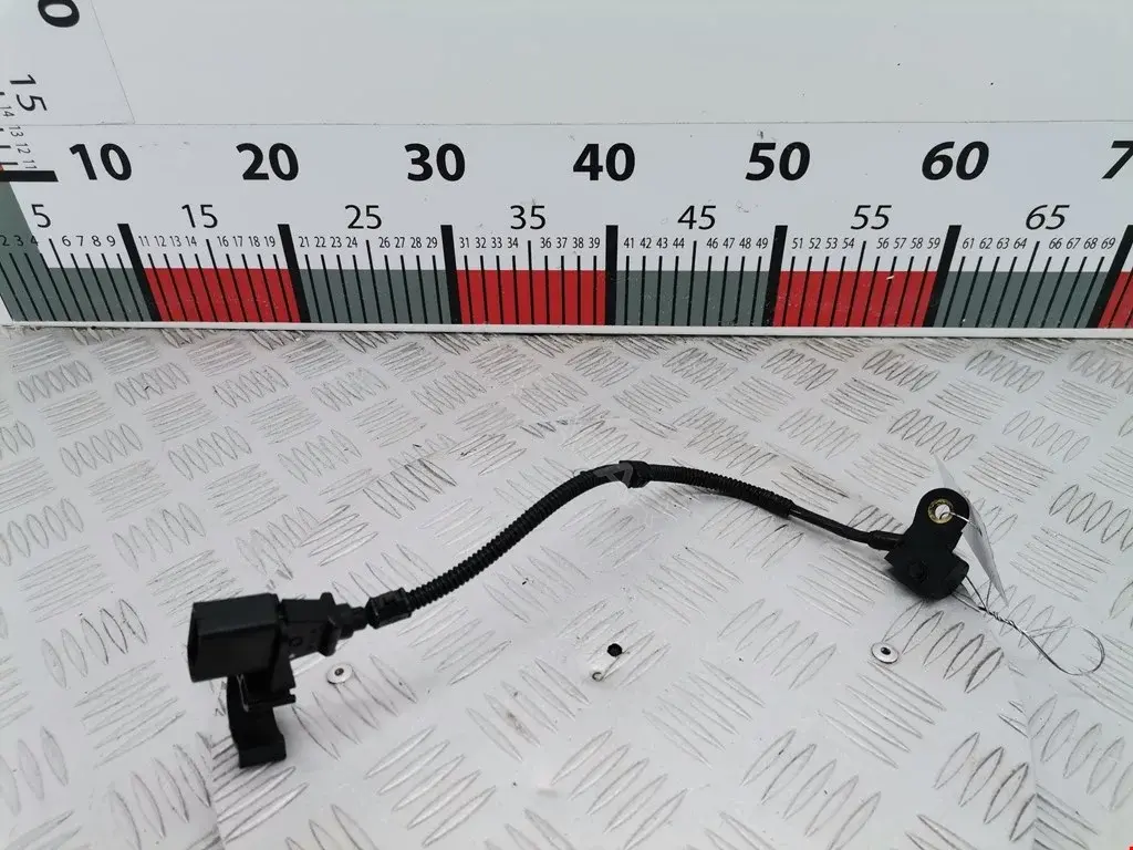 Датчик распредвала 03L907601, 03L957147A, 551395