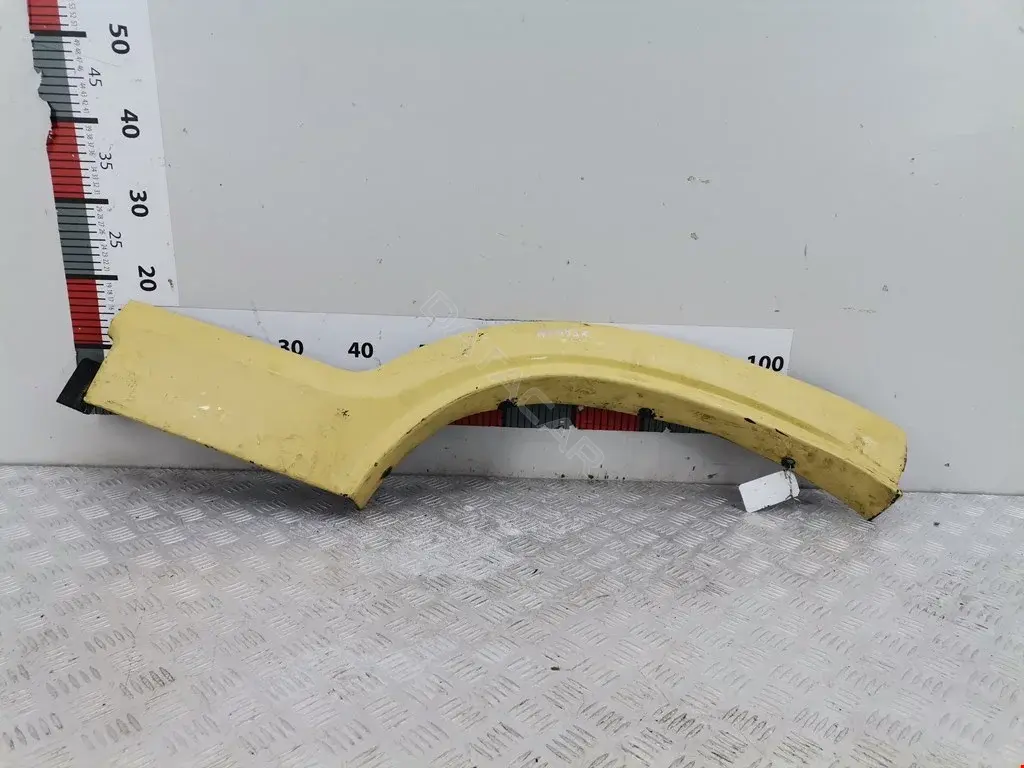 Накладка бампера XL2478291C20BGW