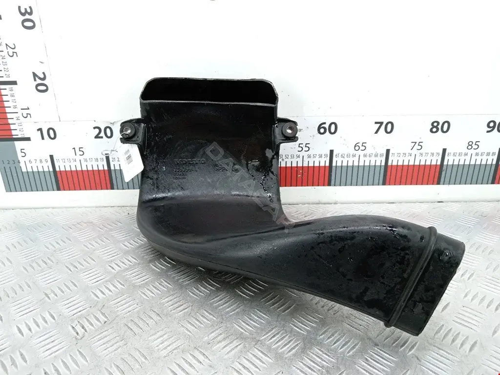Воздухозаборник 30636844