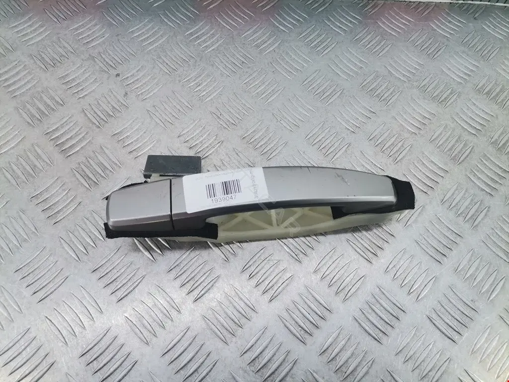 Ручка двери 4809269, 4813724, 94751234