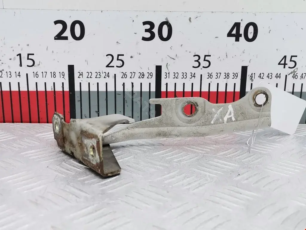 Петля капота 1872355