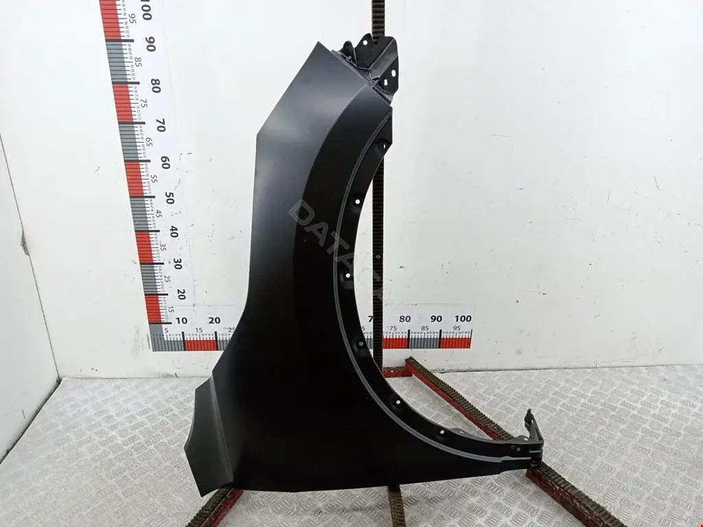 Крыло переднее DS10212AR, F31004EAMB