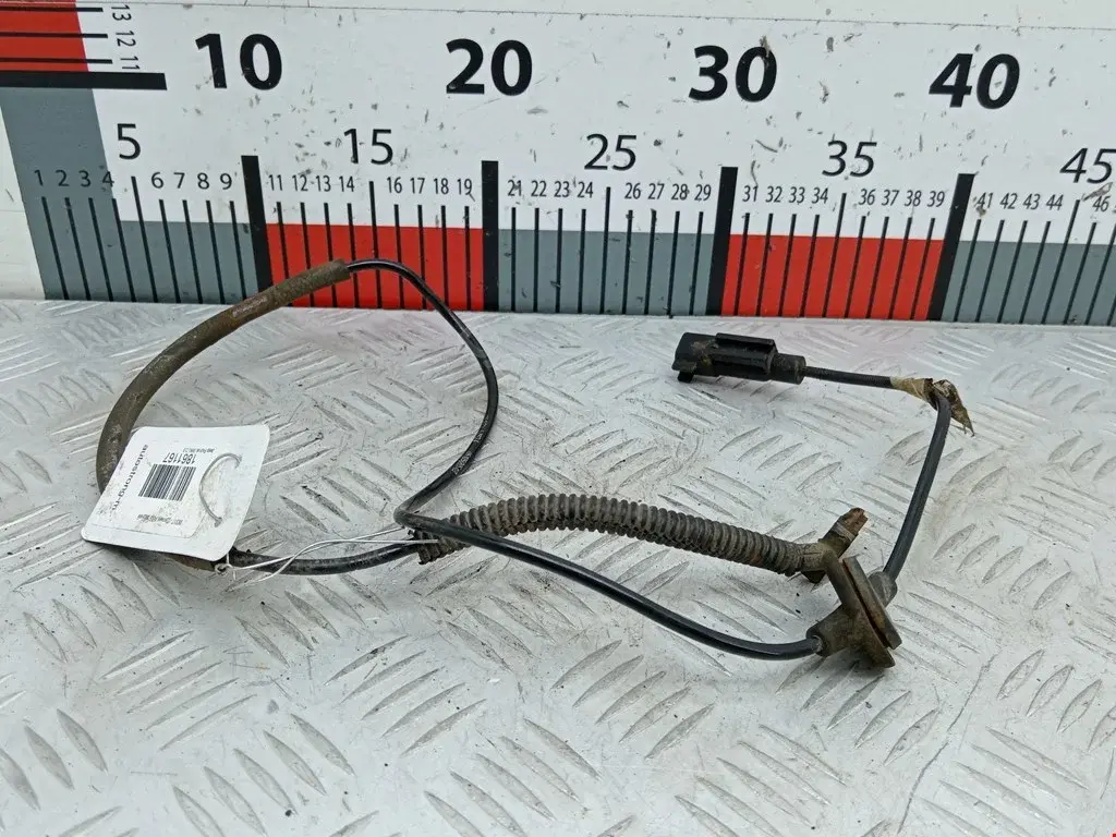 Датчик АБС 5105064AA