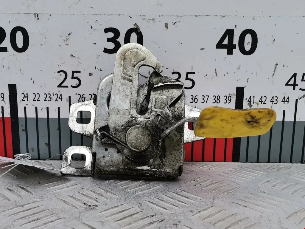 Замок капота 1873773