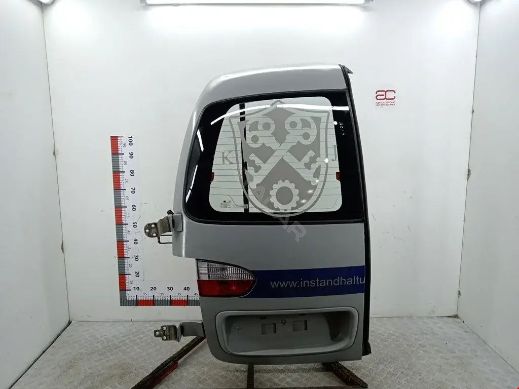 Дверь 737004A912
