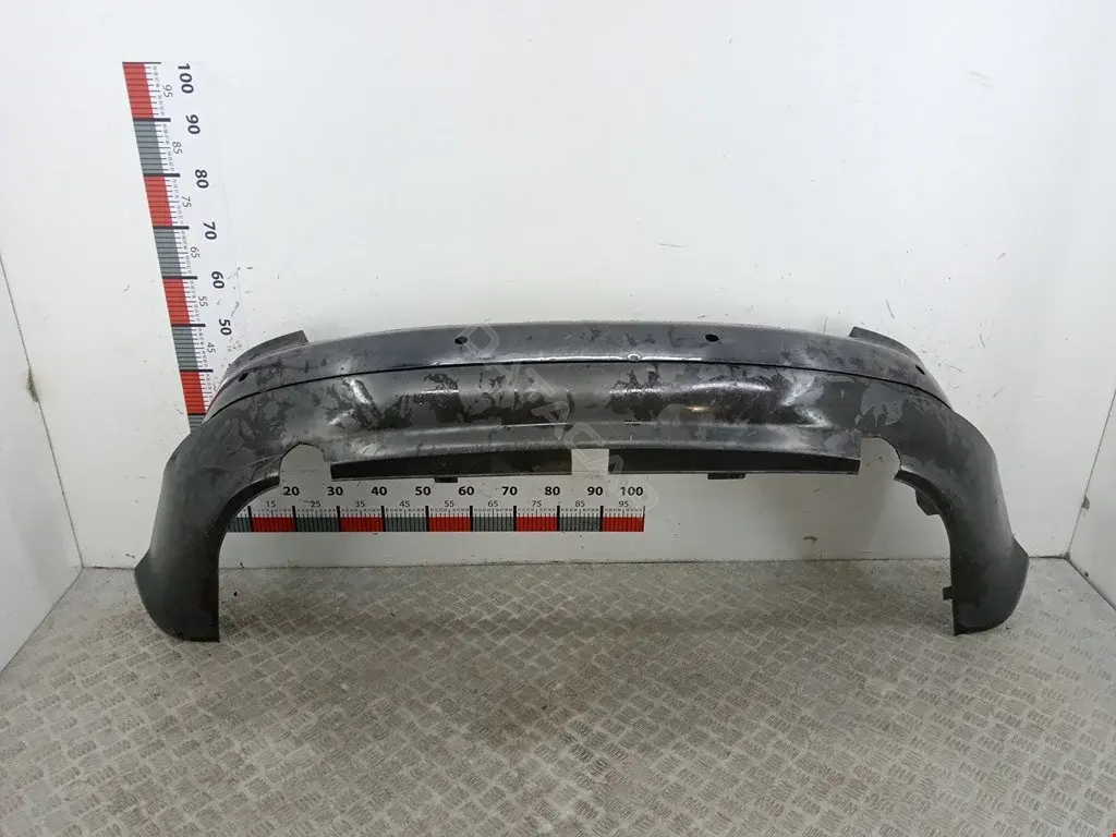 Задний бампер 8E9807301K