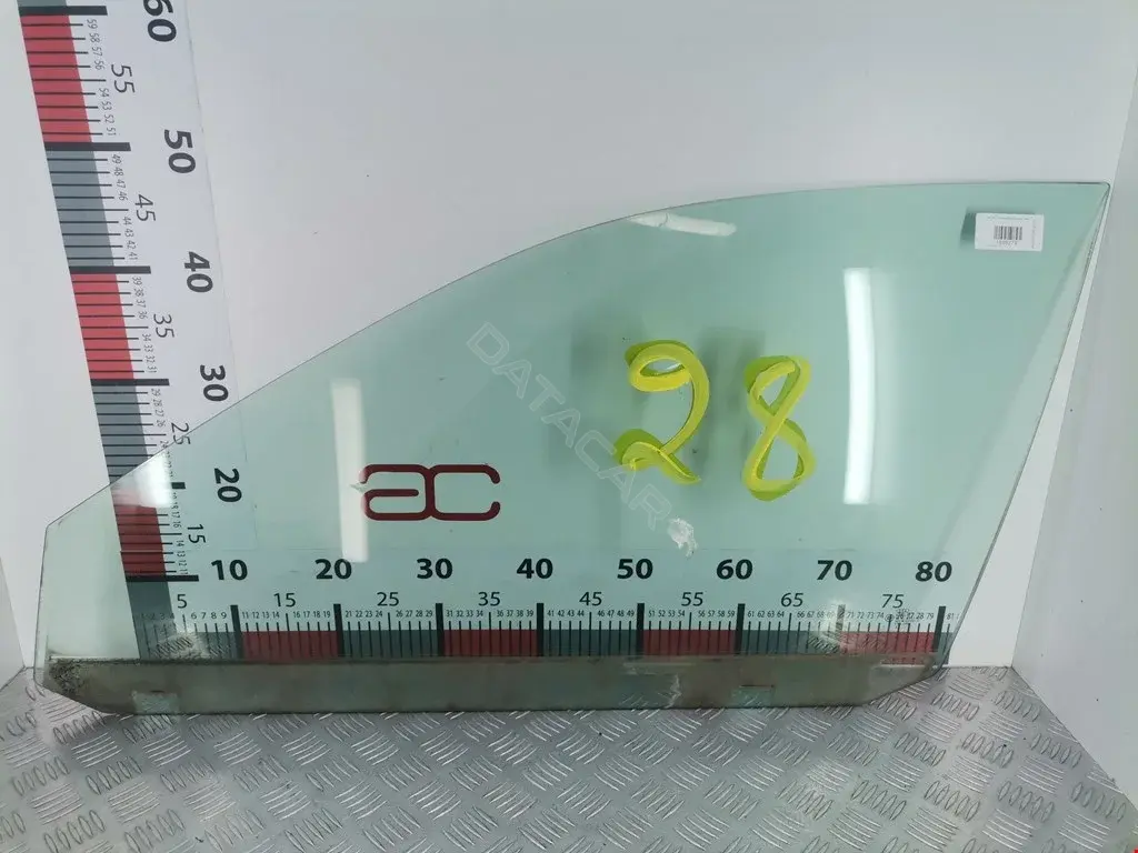 Стекло двери 22653HG, 410007908, 8D0845201
