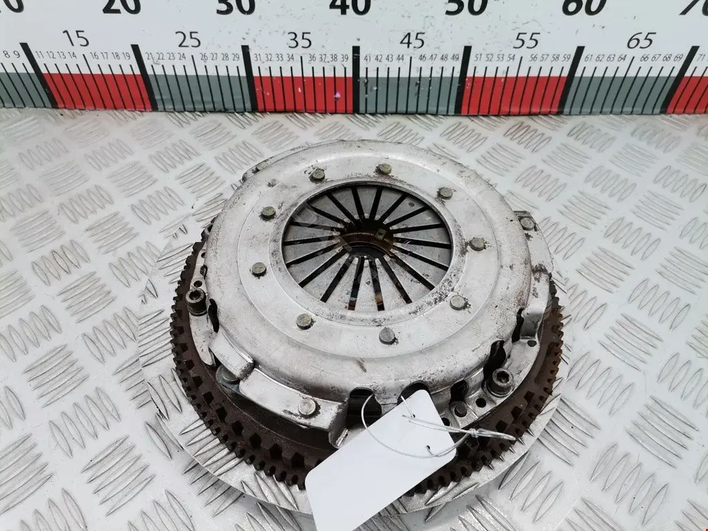 Маховик 0532E9