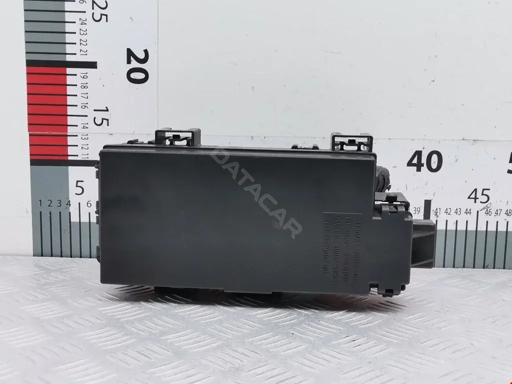 Блок предохранителей 68026455AC