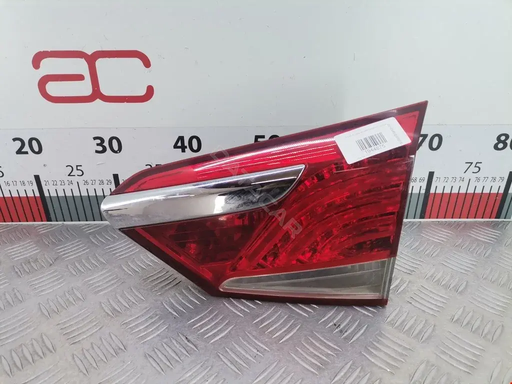 Задние фонари 924043Z001