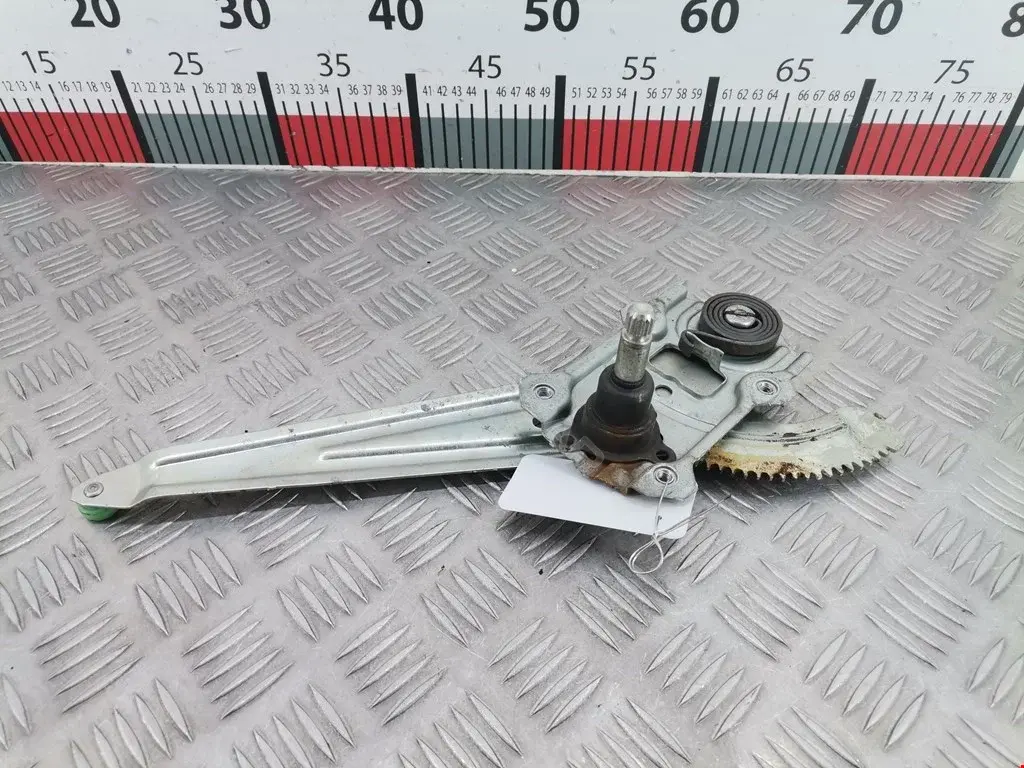 Стеклоподъемник 71750982