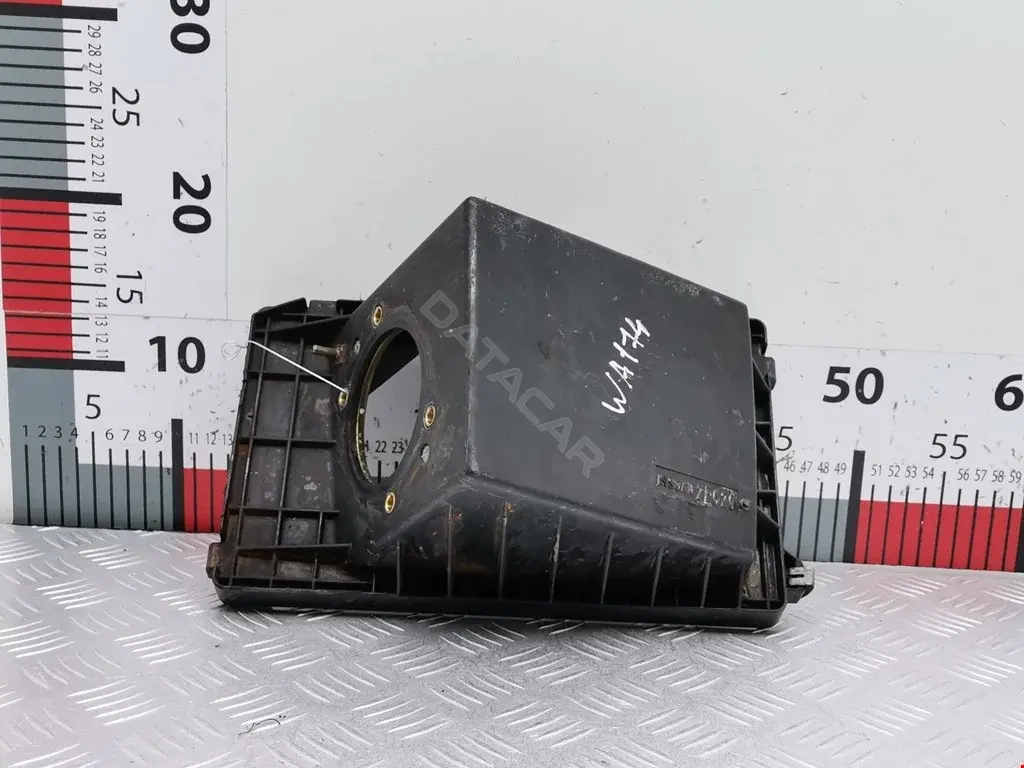 Корпус воздушного фильтра 165002F620