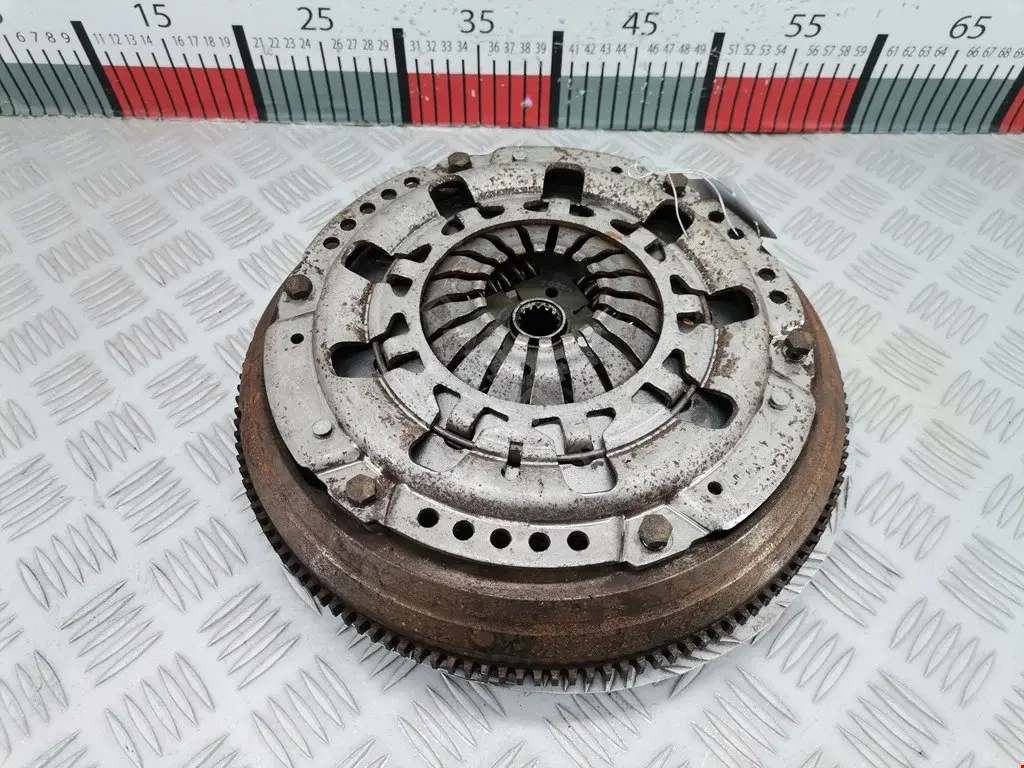 Маховик 0616335, 55558223, 55587031