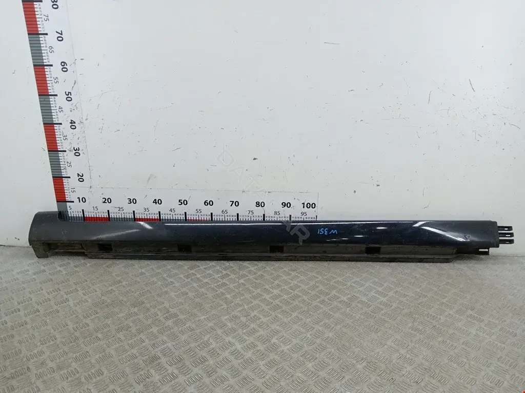 Накладка на порог 3AA853898