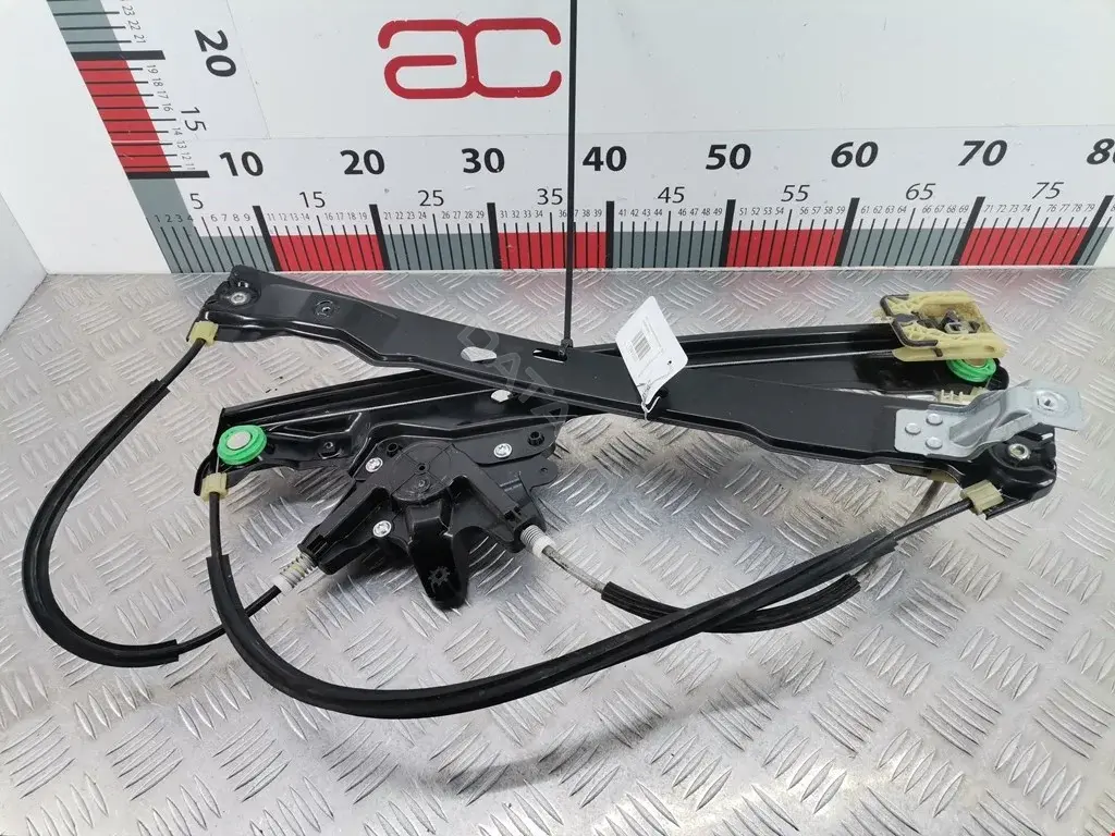 Стеклоподъемник AM51U23200BH