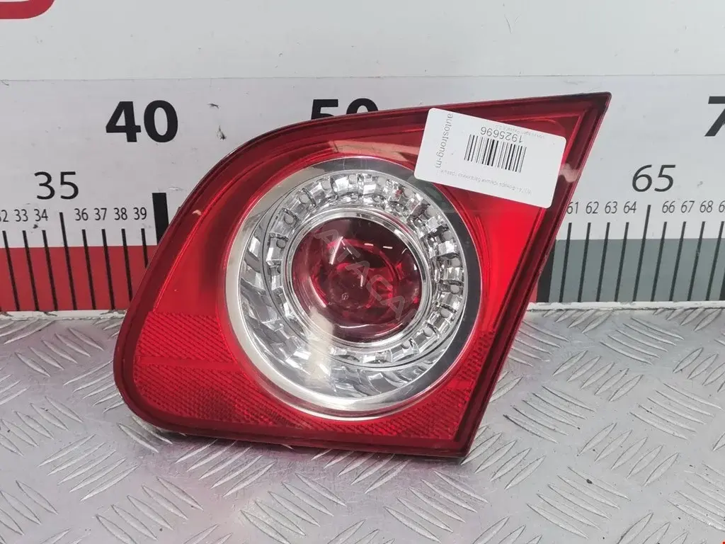 Задние фонари 3C5945094D, 3C5945094F