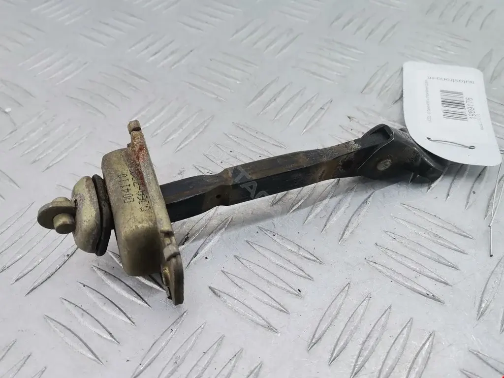 Ограничитель двери GJ6A72270B
