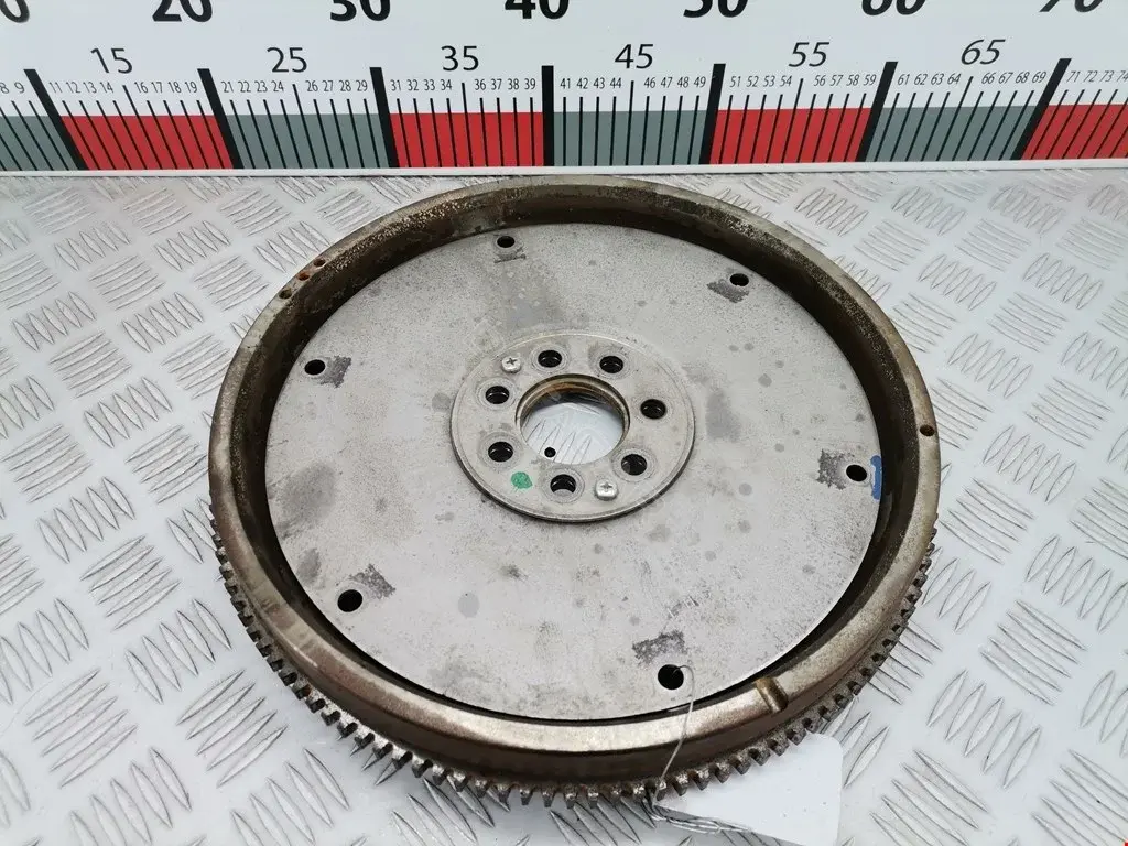 Маховик 8200015436