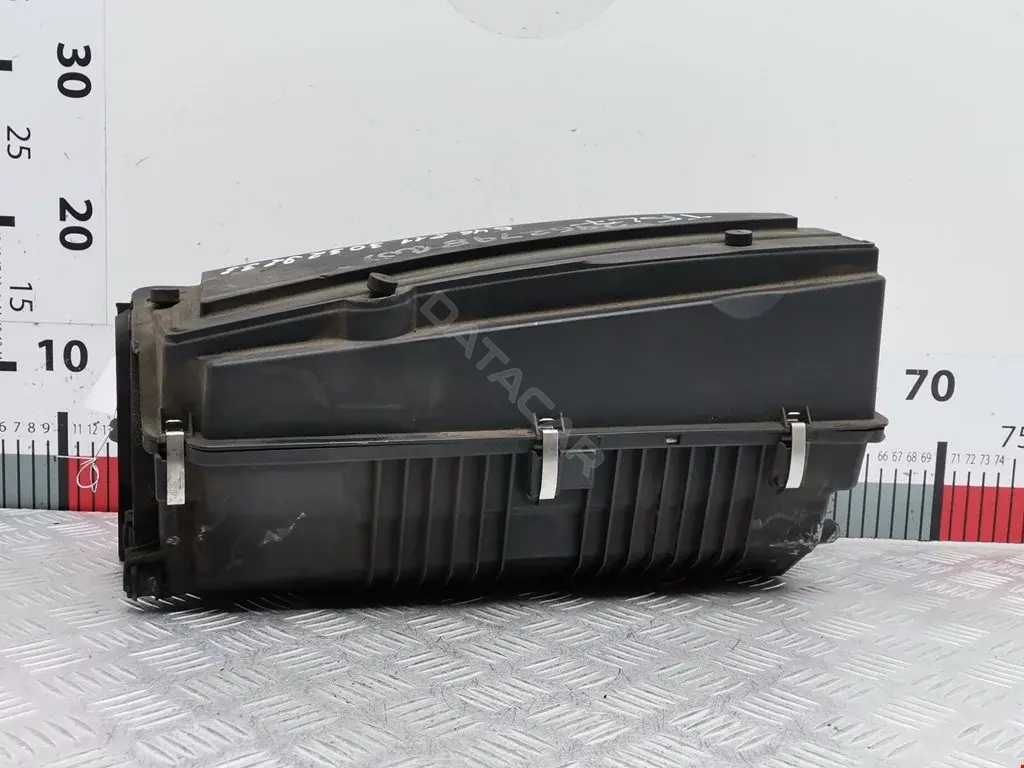 Корпус воздушного фильтра A6460902001