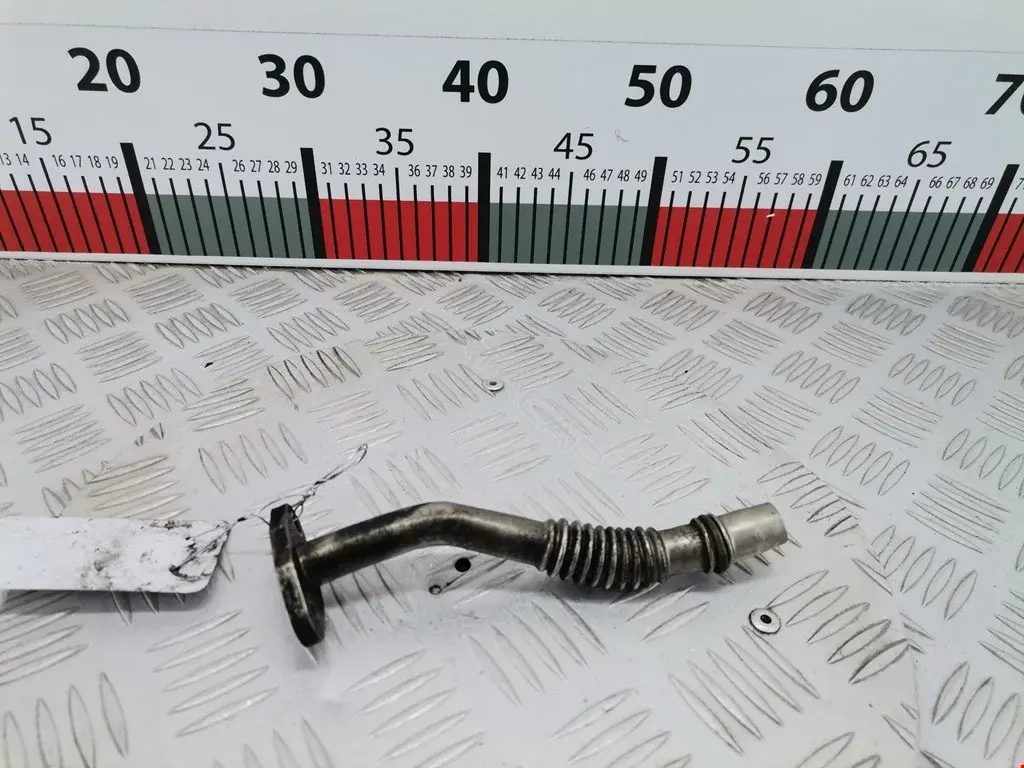 Маслопровод турбины 059145735E