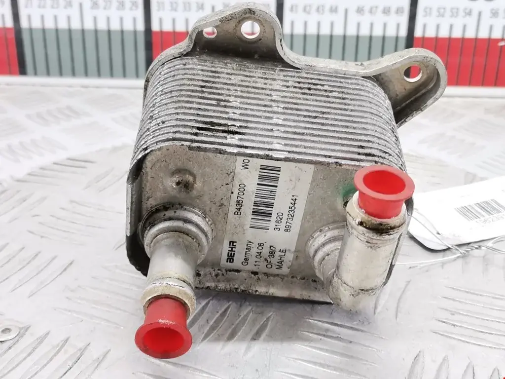 Масляный радиатор двигателя 8973235440, B4357000