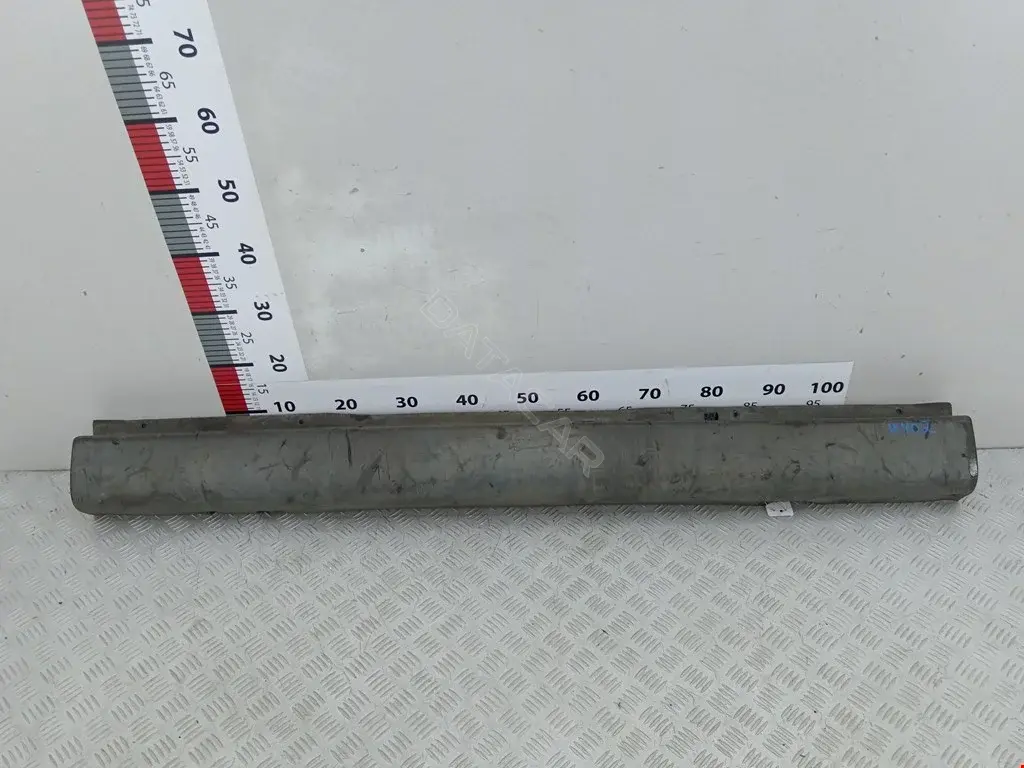 Задний бампер 4658088, YC1517E962AHW