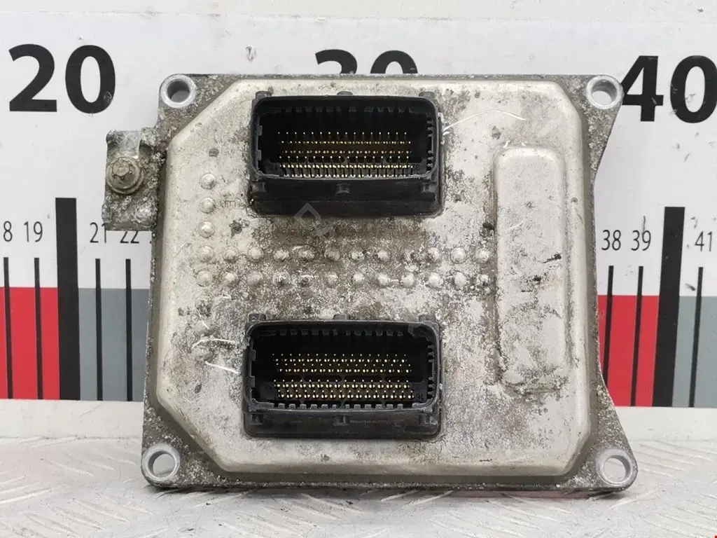 Блок управления двигателем 55563495, 5WK9464