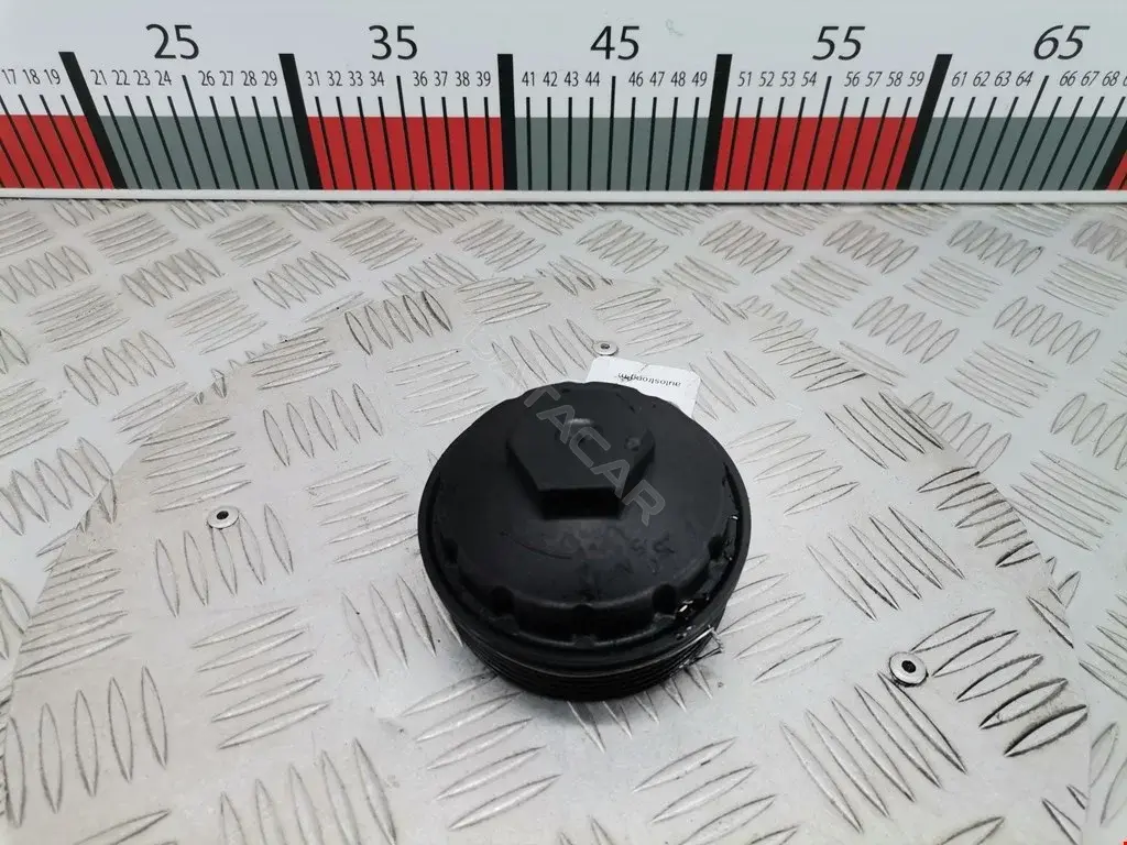 Корпус масляного фильтра 045115433, 045115433A, 045115433D