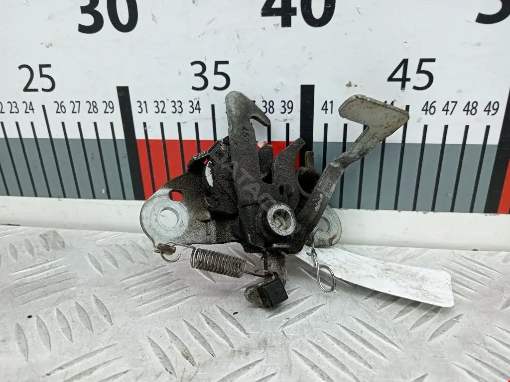 Замок капота 793445