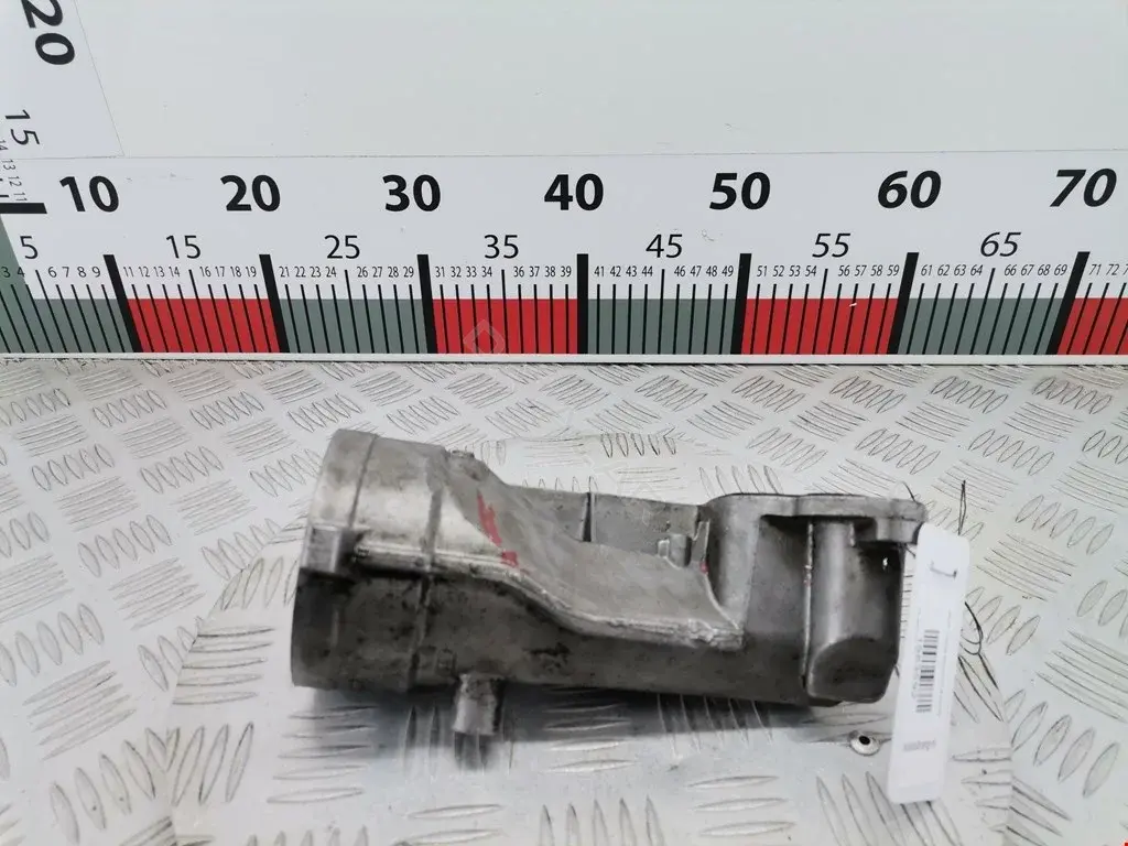 Корпус масляного фильтра 11428643762, V755852180