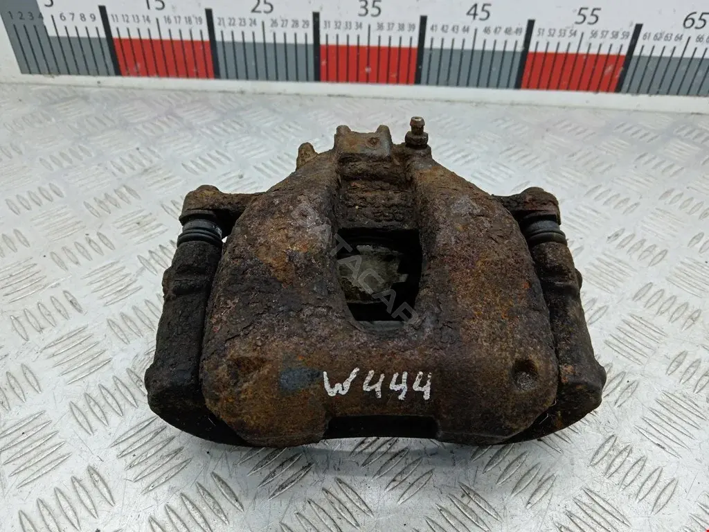Суппорт тормозной 0986134318, 13012137131, 2137131